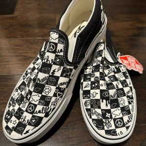 VANS Doodle Checkerboard Slip on NEW size: women 10.5 men 9